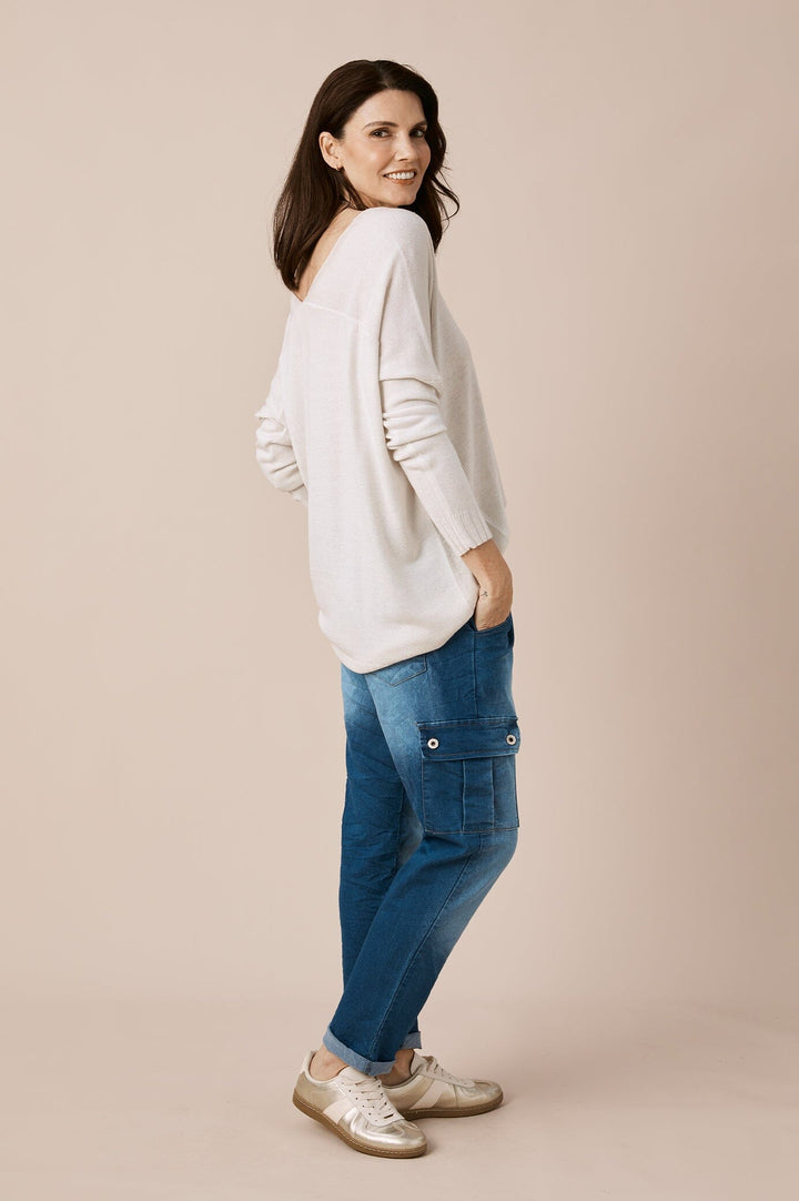 Avery V-Neck Jumper Cream Knitwear