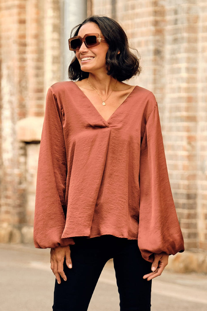 Charlotte V-Neck Long Sleeve Top Rust Tops