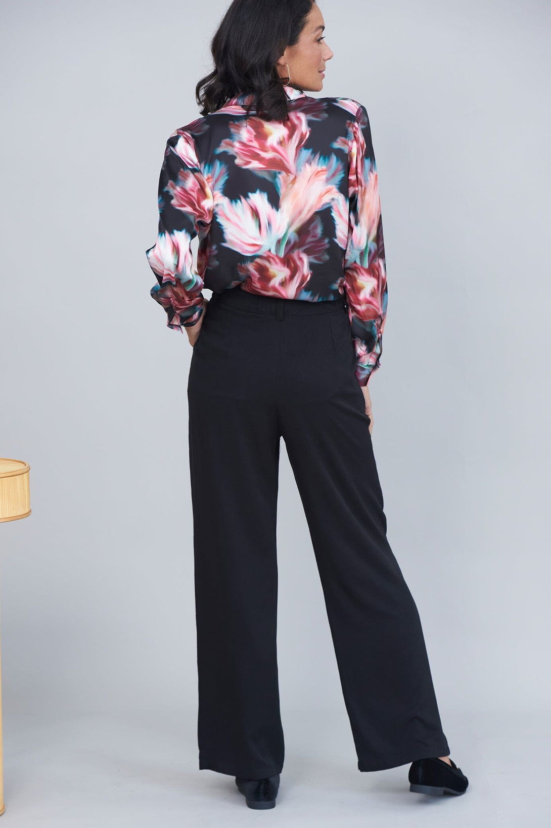 Romy Floral Collared Long Sleeve Shirt Tops