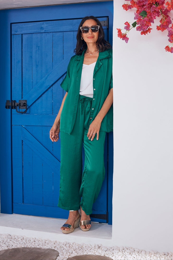 Tory Short Sleeve Collared Shirt Emerald Tops