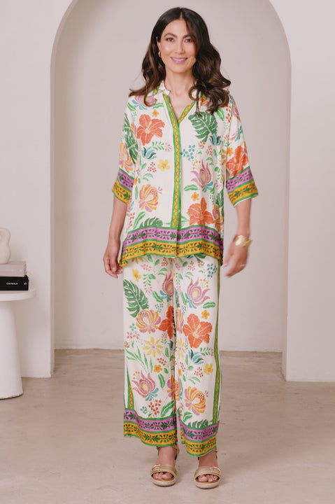 Alyce Floral Set product video by Carolina