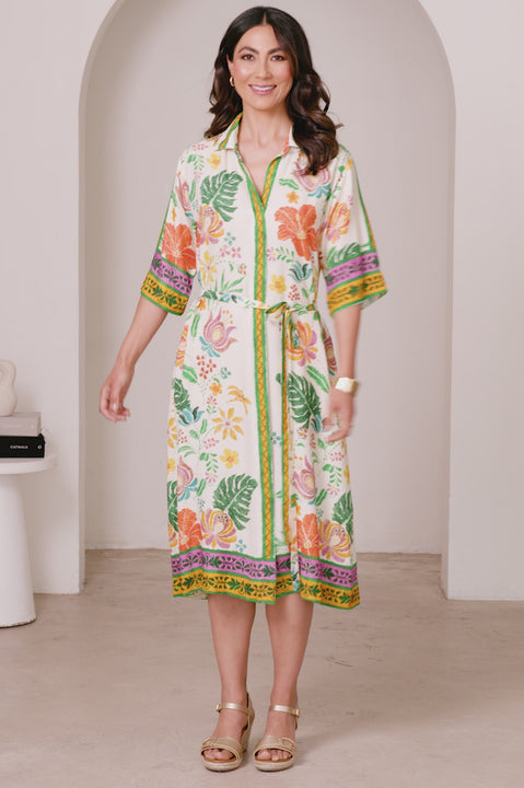 Alyce Floral Dress product video by Carolina