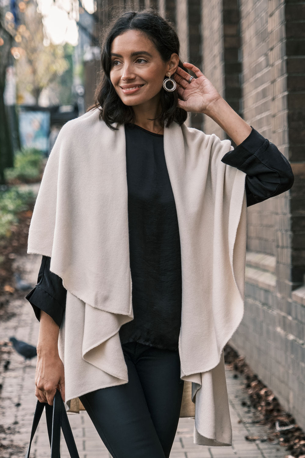 Melanie Sleeveless Cape Ivory Capes