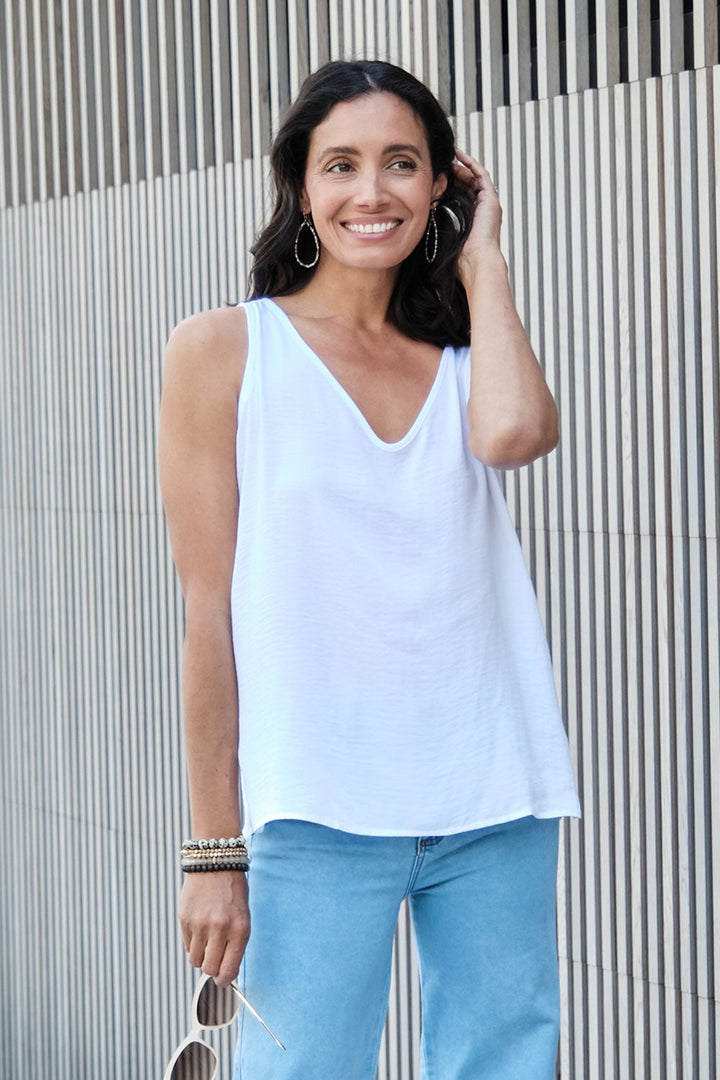 Zoe Sleeveless Top White Tops