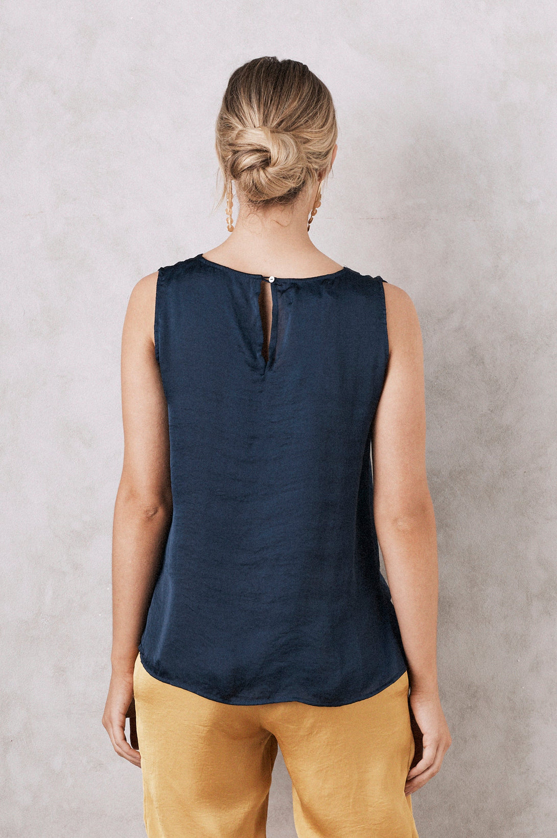 Chloe Sleeveless Top Navy Tops