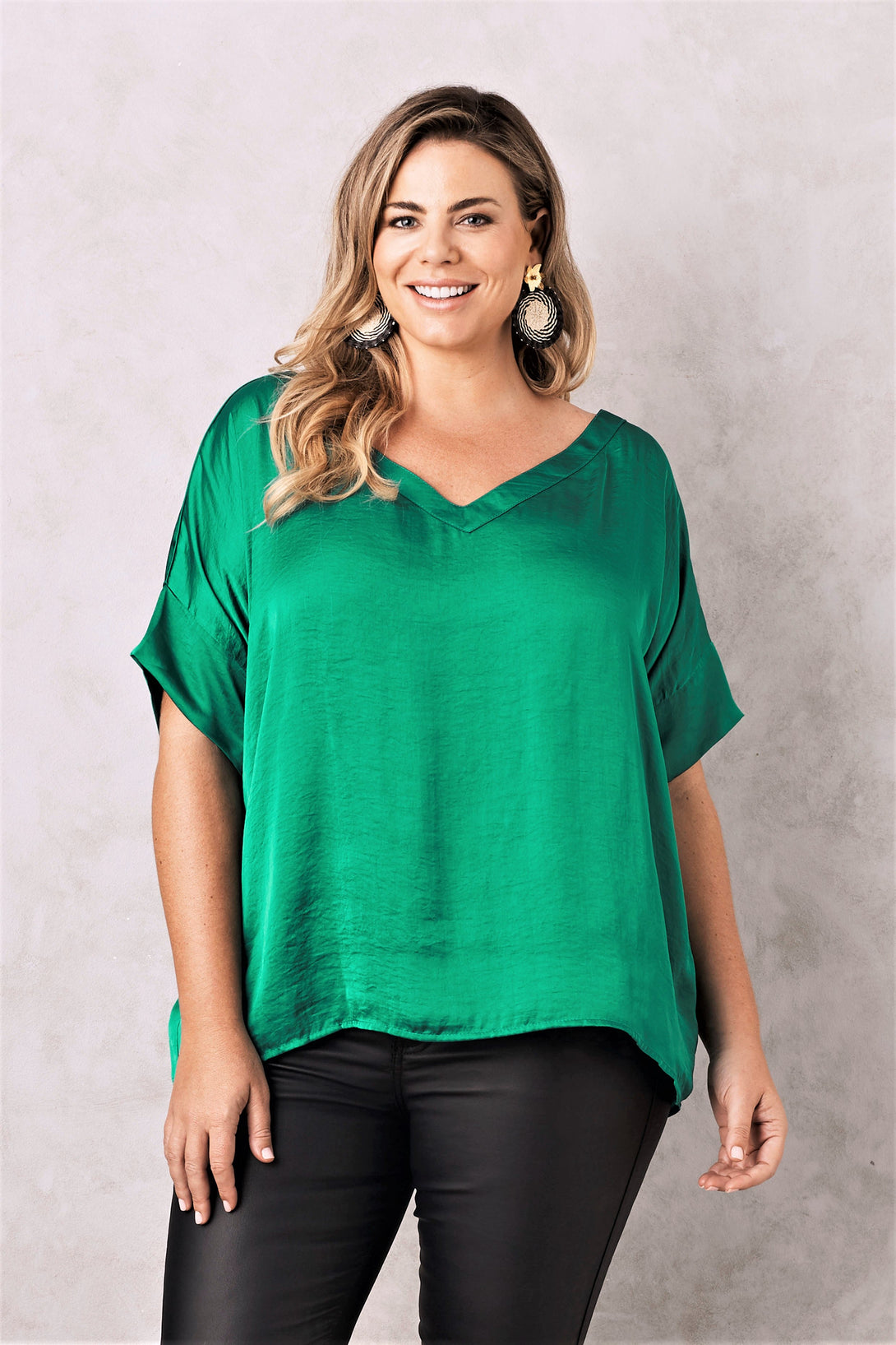 Bianca Short Sleeve Top Emerald with V Neck Tops