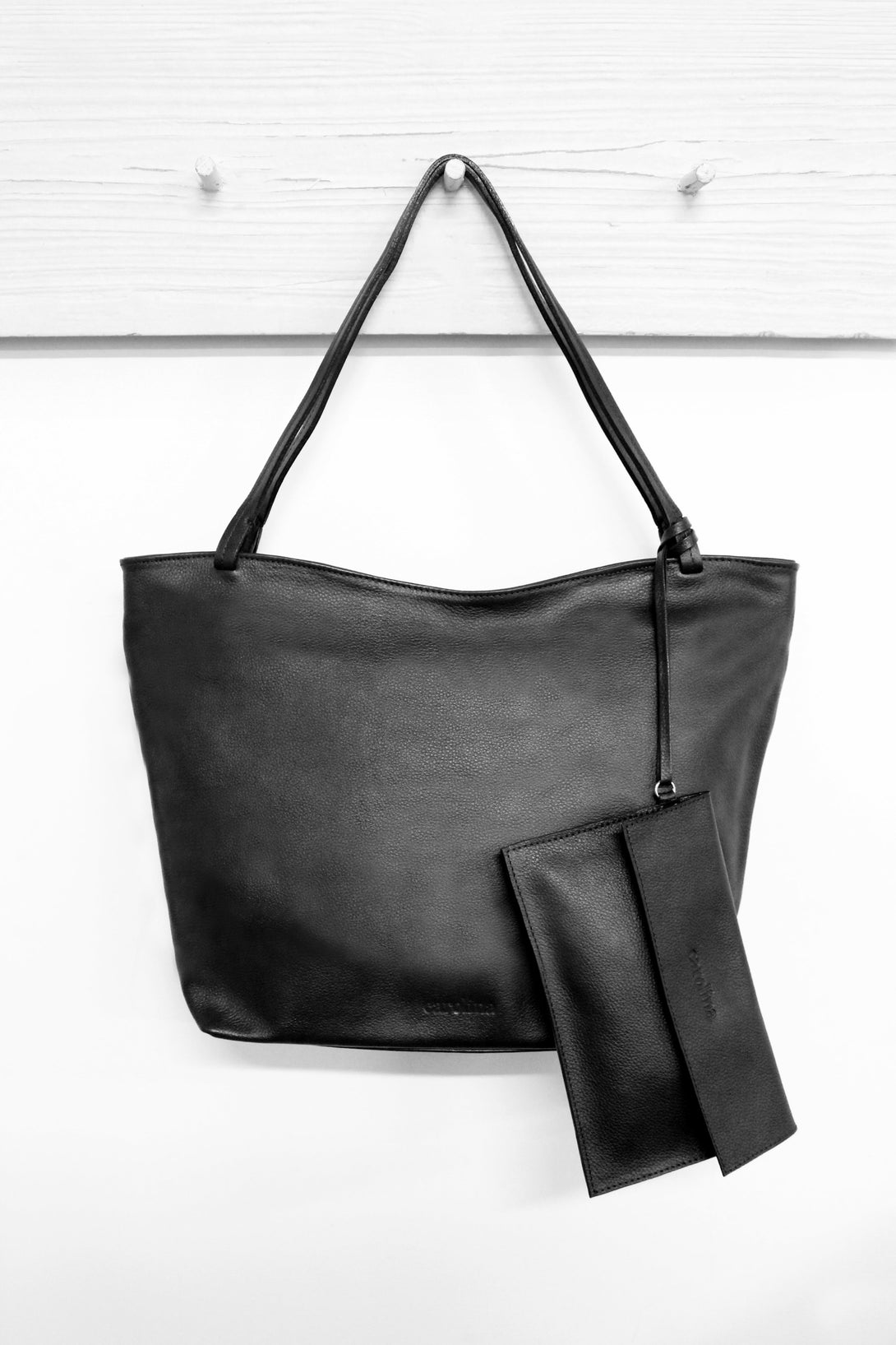 Nora Leather Handbag Black Leather