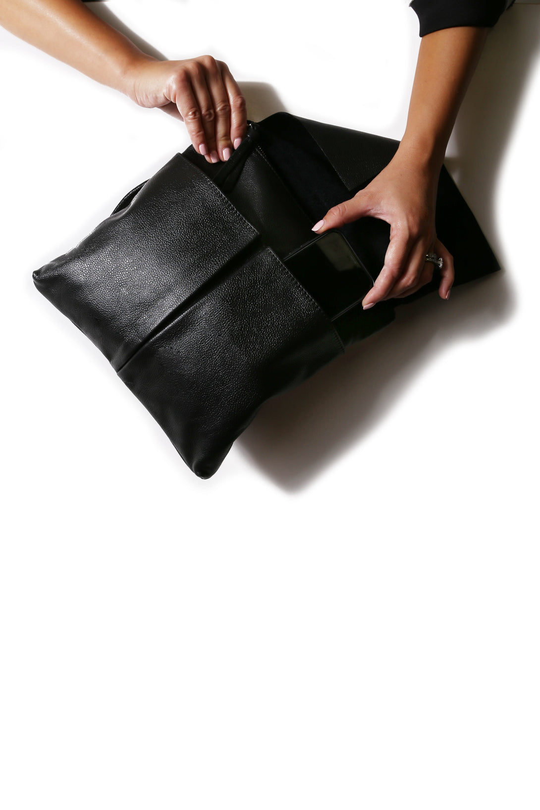 Barcelona Leather Handbag Black SL Leather
