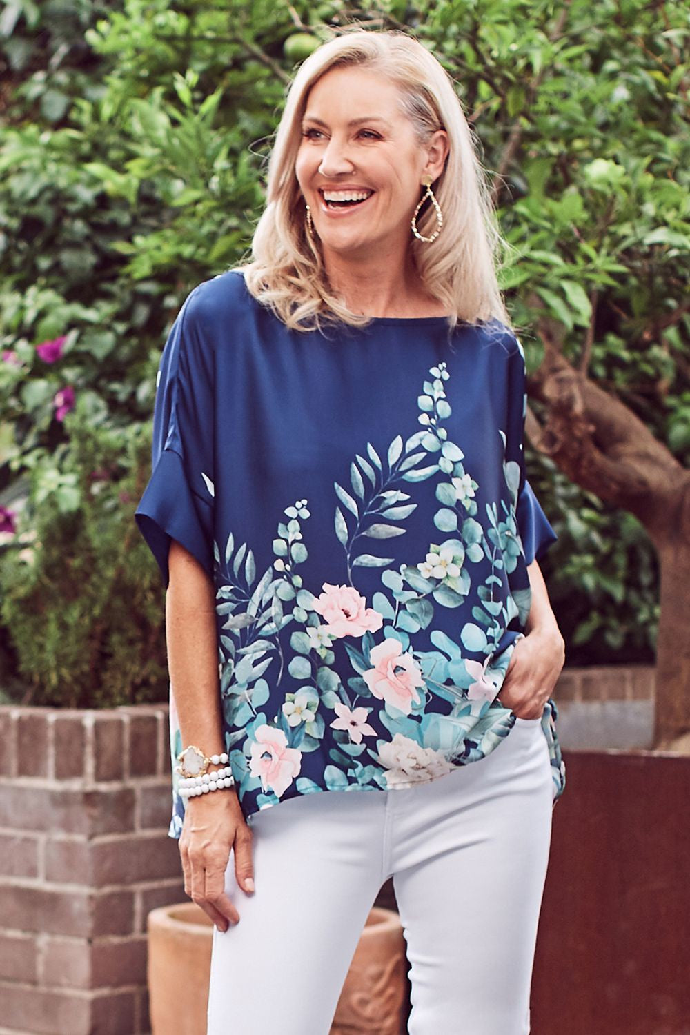 Rosalind Short Sleeve Top with Round Neck Navy Tops